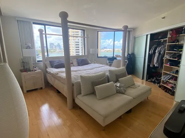 540 BRICKELL KEY Drive #1214, Miami, FL 33131