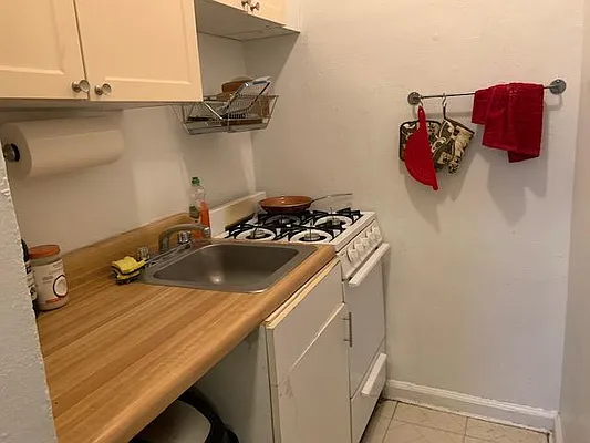 Rented by Prince Real Estate Associates LLC | media 12