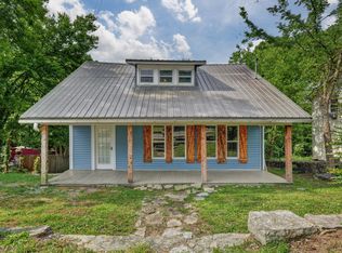 408 Washington St W, Fayetteville, TN 37334