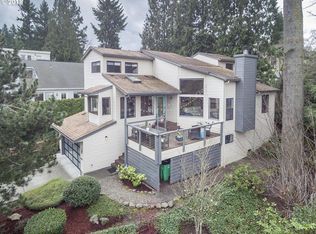7720 SW Ruby Ter, Portland, OR 97219