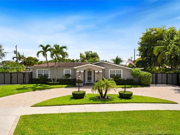 11070 SW 69th Dr, Miami, FL 33173