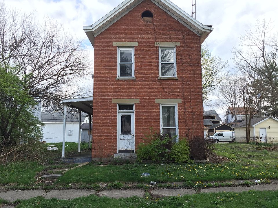 1st image of 119 S 10th St