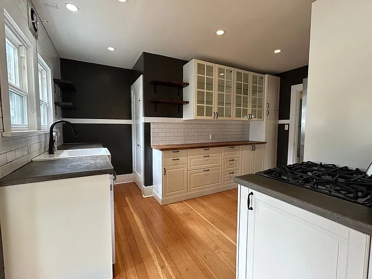 2232 SW Troy St — Photo 7