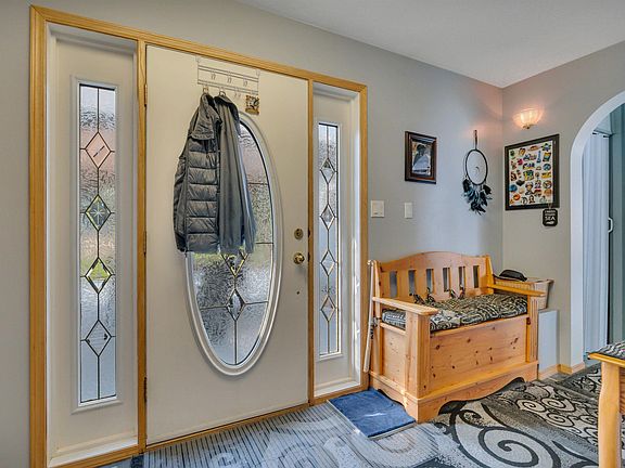 3rd image of 76 Buskmose Dr