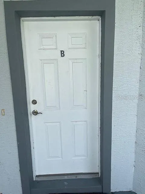 3 bed, 3.0 bath, 1725 sqft, $2,000 — Photo 3