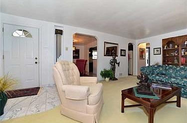 5th image of 535 Brinwood Ave
