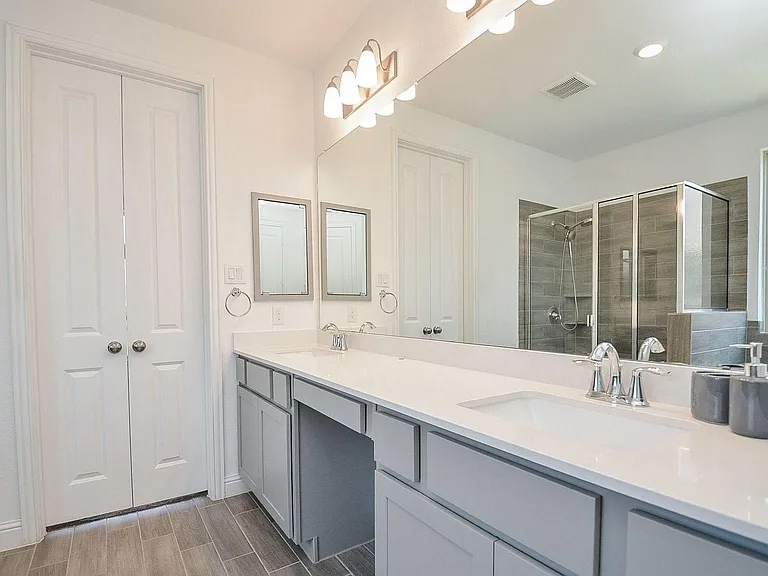 6502 Wild Hollow Ct — Photo 15