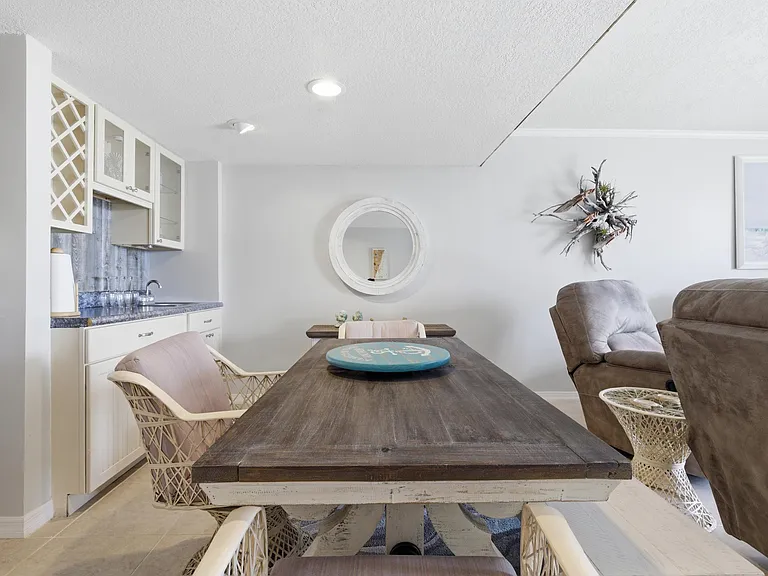 355 S Ocean Dr #106 — Photo 16