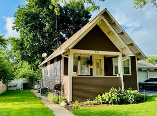 484 Slade Ave, Elgin, IL 60120