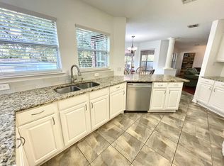 225 Ellicott Dr, Roanoke, TX 76262