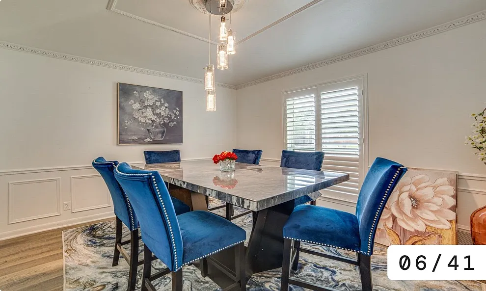 4 bed, 2800 sqft, $4,200 — Photo 3