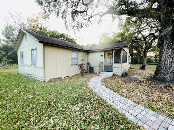 9466 4th Ave, Orlando, FL 32824