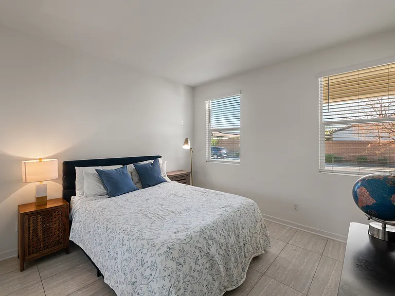 50105 Rocamora St — Photo 25