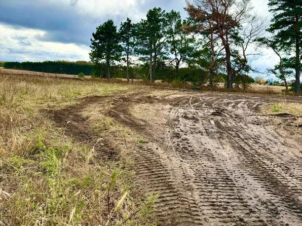 960 3rd Ave SW, Rice, MN 56367