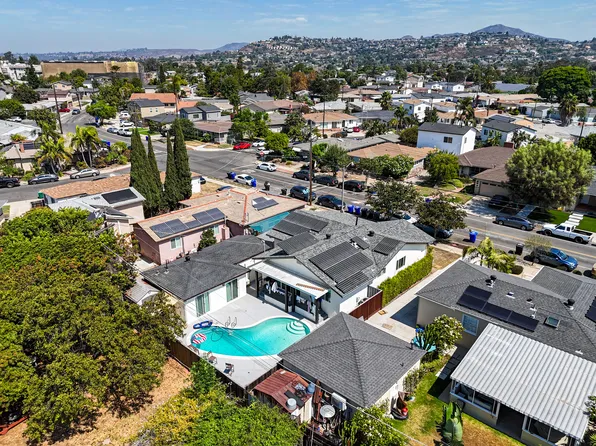 4946 63rd St, San Diego, CA 92115