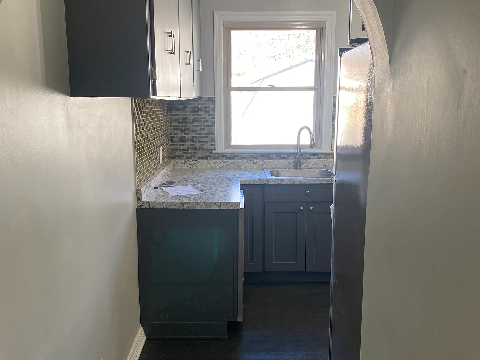 2 bed, 1090 sqft, $1,650 — Photo 2