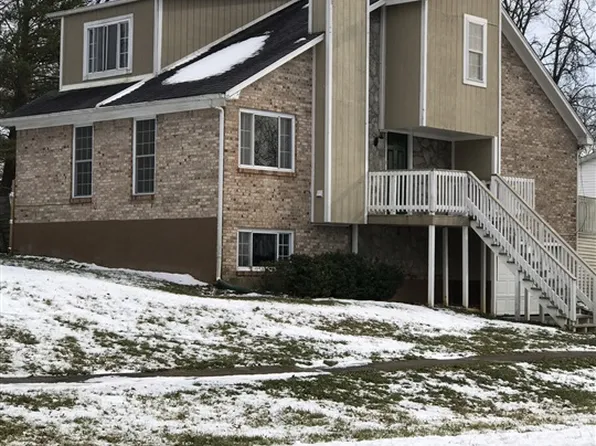 1044 Scenic Dr, Radcliff, KY 40160