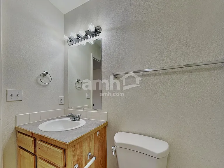 3008 Woodbridge St — Photo 10