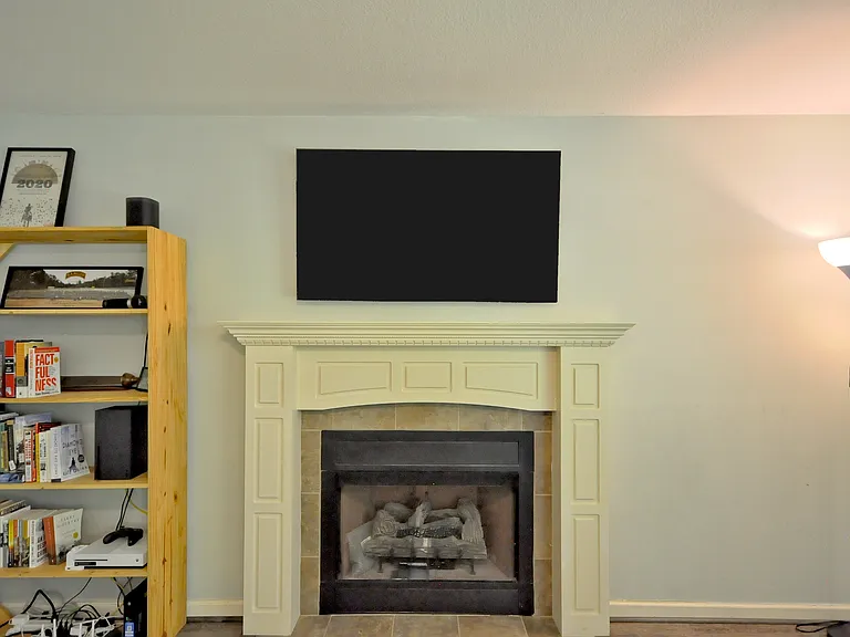 1212 Morstead Dr — Photo 6