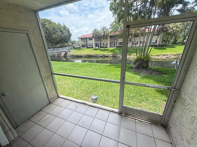 3652 N University Dr #C-3 — Photo 12