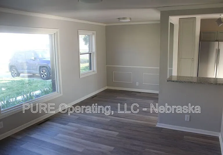 670 S 69th St — Photo 5