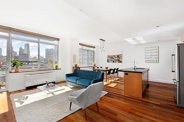 Sold by Compass | media 1