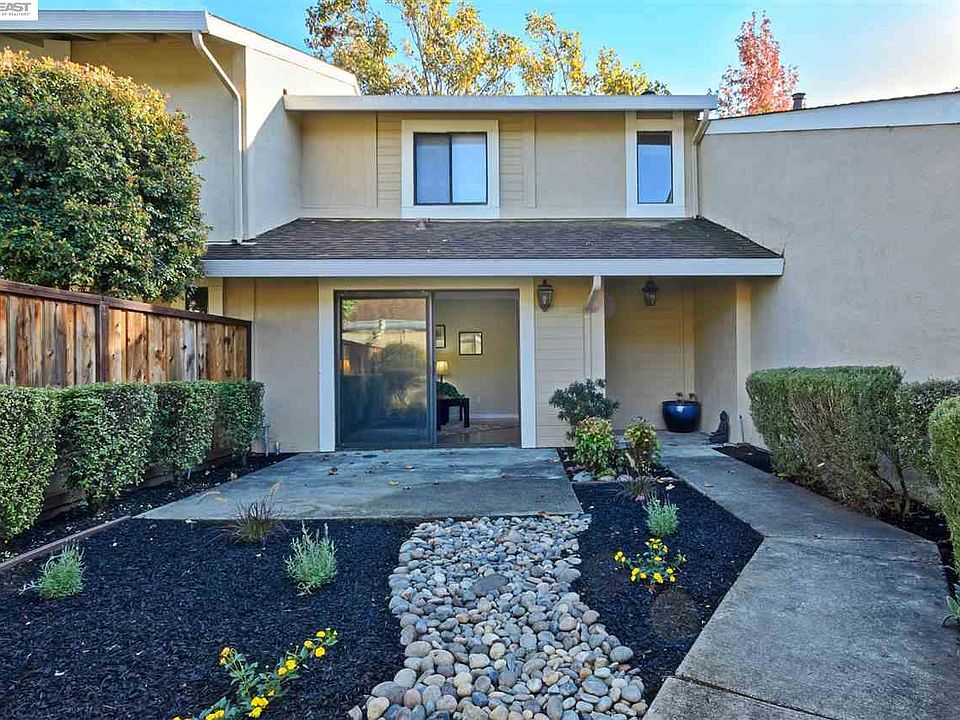 1st image of 7644 Arbor Creek Cir