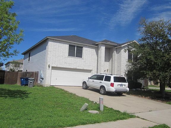 2nd image of 13120 Lofton Cliff Dr