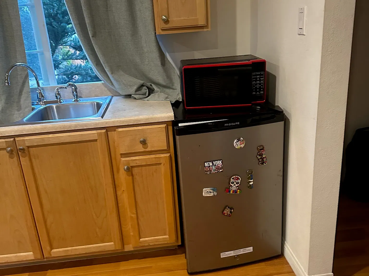 1 bed, 420 sqft, $1,400 — Photo 3
