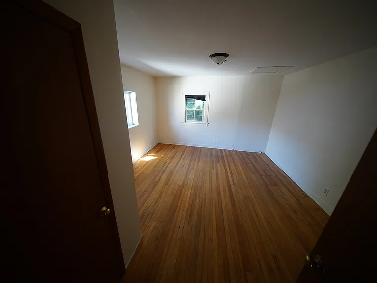 613 S Dewey St #1 — Photo 21