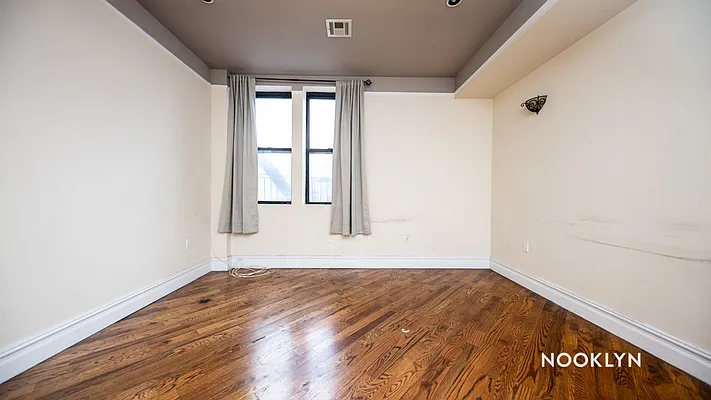 Rented by Nooklyn NYC LLC | media 5
