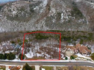 90 Eagle Rock Rd, Landrum, SC 29356