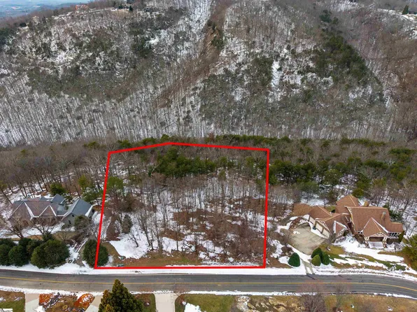 90 Eagle Rock Rd, Landrum, SC 29356