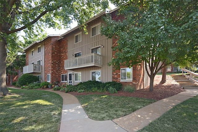 1st image of 5532 Vista Creek Ln