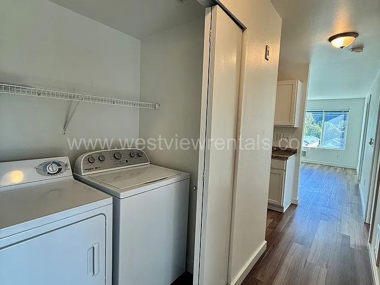 524 32nd St #401 — Photo 6