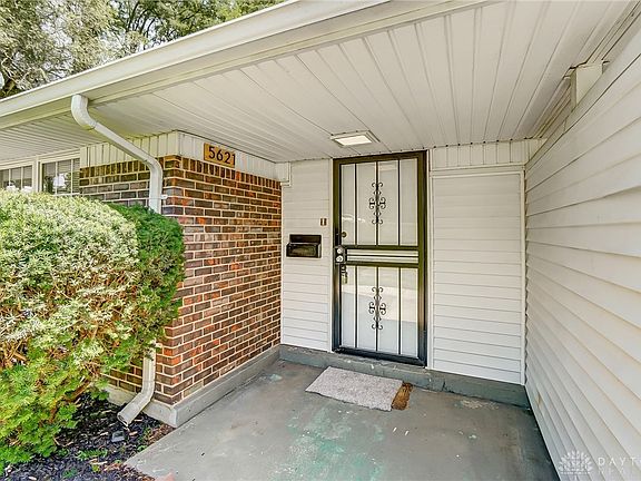 3rd image of 5621 Troy Villa Blvd