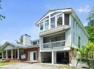 300 Yellow Hill Rd, Elkhorn City, KY 41522