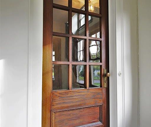 3rd image of 376 Prospect Ave