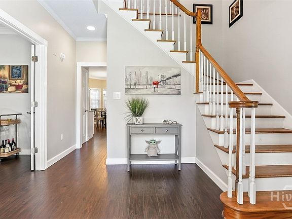 5th image of 105 Willowpeg Road