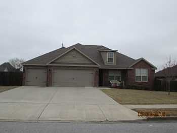 1st image of 3701 SW Kite Dr