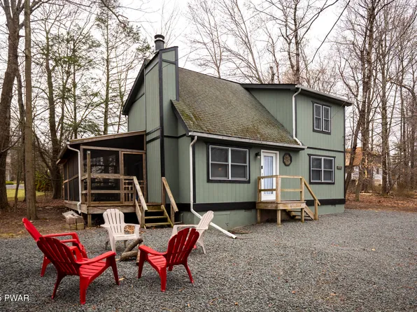 1028 Arrowhead Ct, Lake Ariel, PA 18436
