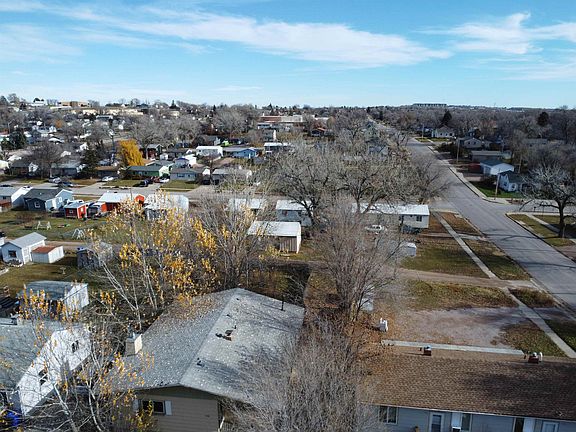 5th image of 908 Willsie Ave