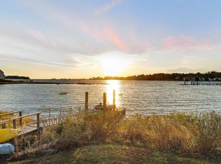 11 Bryon Rd, Old Greenwich, CT 06870