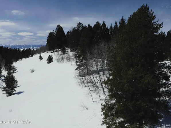 10652 Knights Way, Tetonia, ID 83452