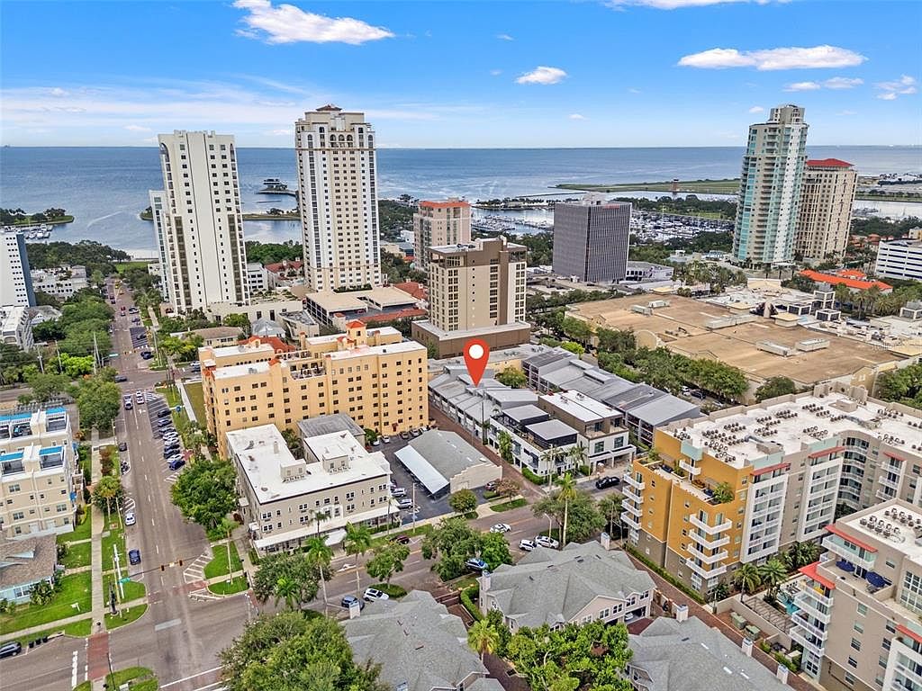 301 2nd St N APT 5, Saint Petersburg, FL 33701 | MLS #TB8398152 | Zillow