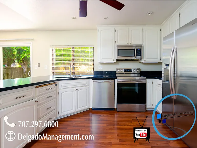 2190 Goldenhill Way — Photo 15
