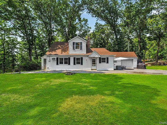 2nd image of 28 Mahopac Avenue