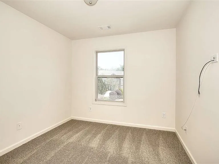 2658 Avanti Way — Photo 12