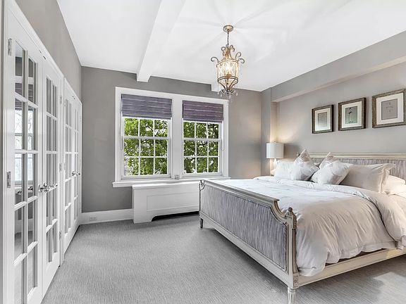 3rd image of 6-16 W 77th St #3D