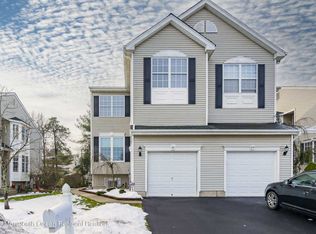 85 Cheyenne St, Tinton Falls, NJ 07712